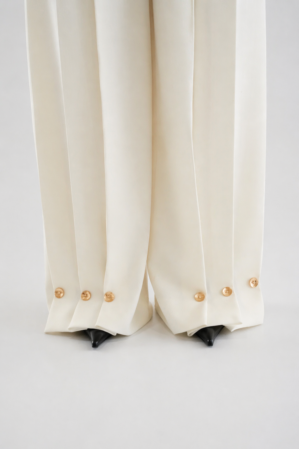 High-Waist Pleated Wide-Leg Pants