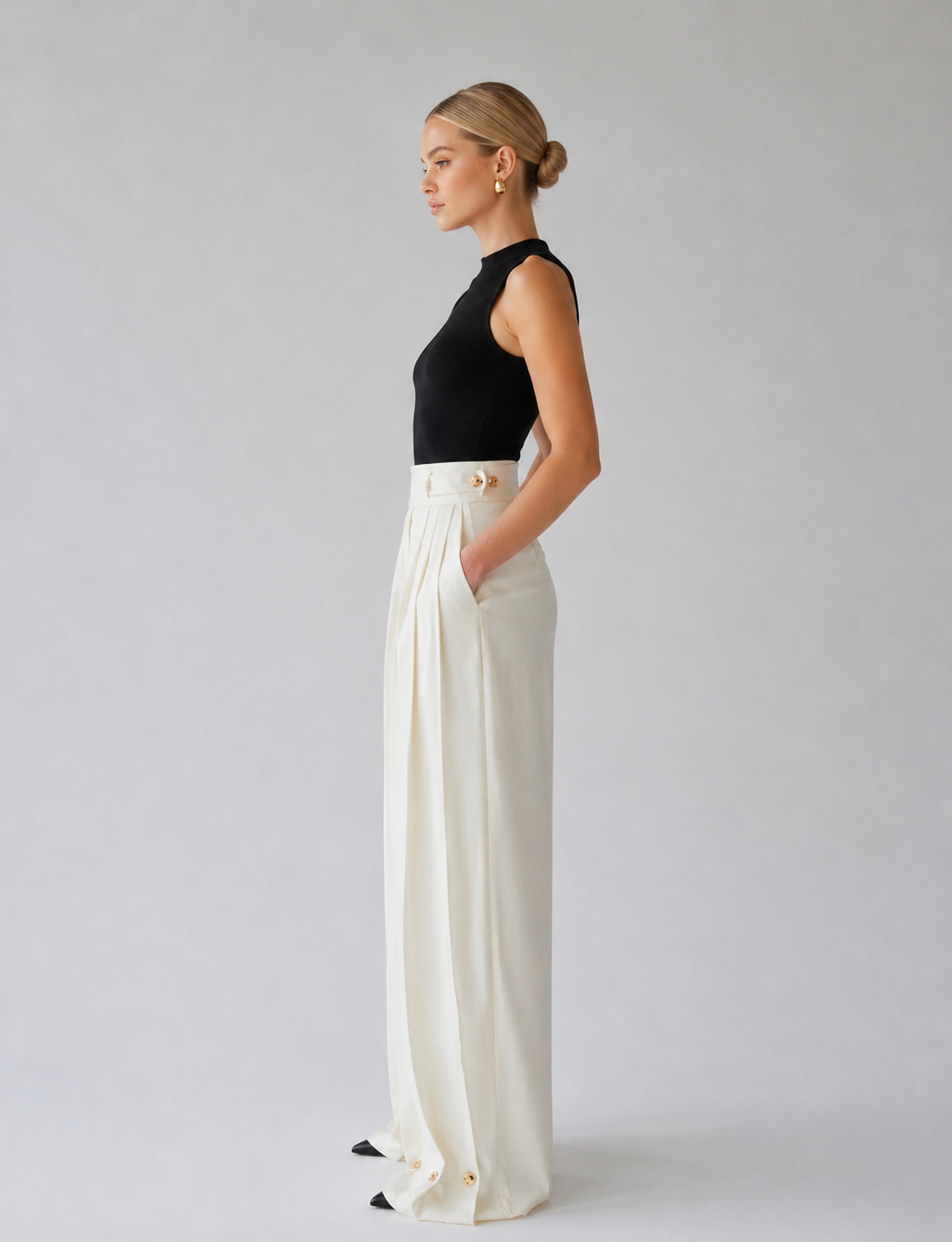 High-Waist Pleated Wide-Leg Pants
