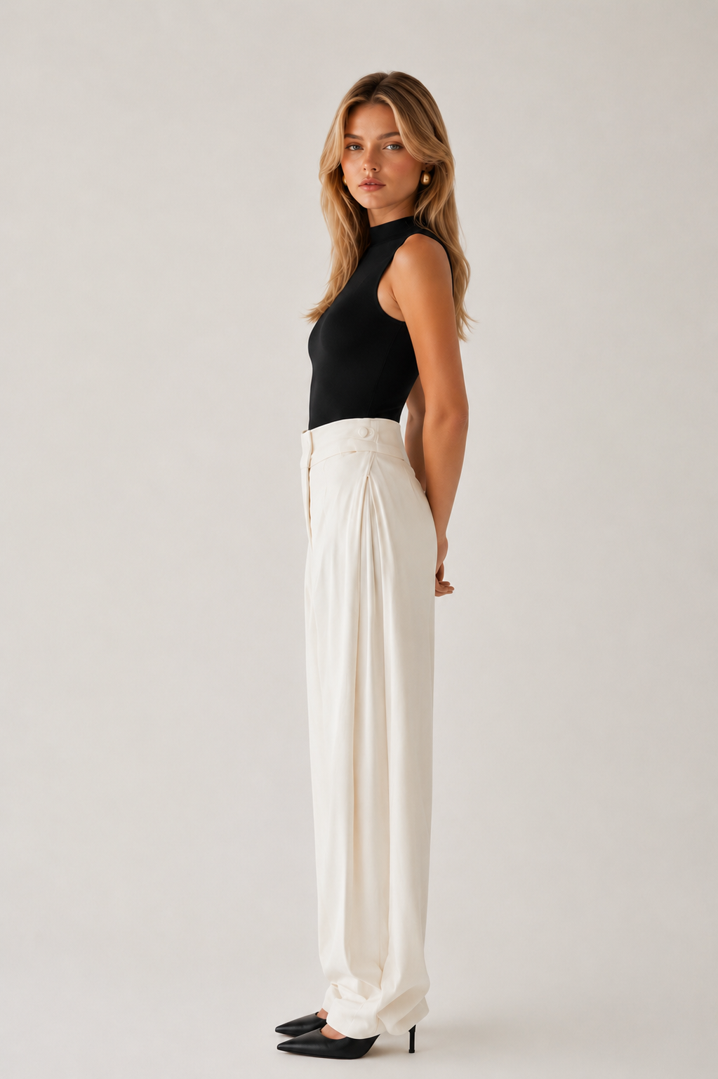 Wide Cut Trousers